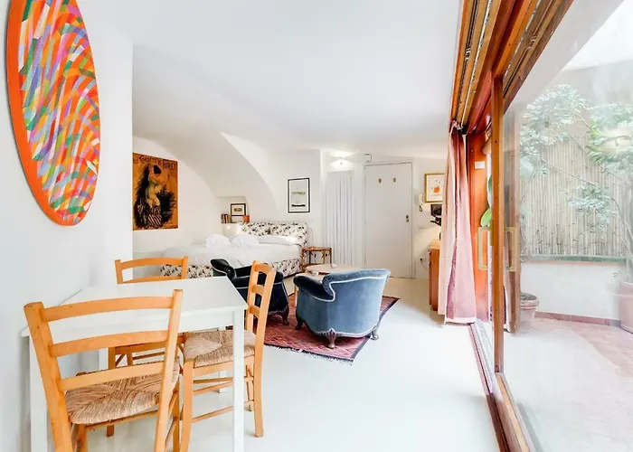 Appartamento Al Portico 39 With Terrace Roma